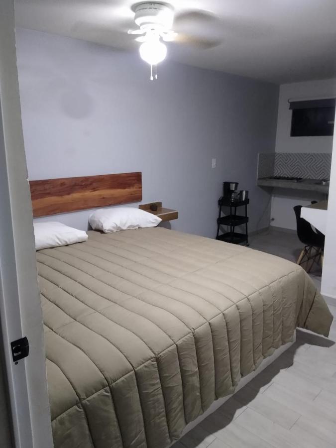 Apartamentos Ambassador Tijuana Exteriör bild